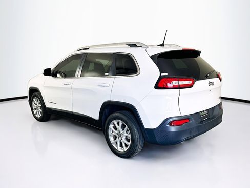 Used 2018 Jeep Cherokee Latitude image 5
