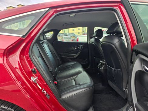 Used 2013 Hyundai Azera FWD image 11