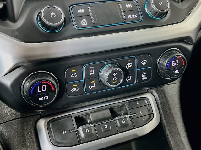 Used 2020 GMC Acadia SLE w/ Driver Convenience Package AWD/4WD image 19