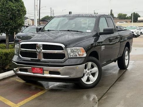 Used 2024 RAM 1500 Classic SLT AWD/4WD image 12
