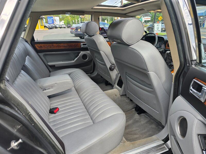 Used 1989 Jaguar XJ6 RWD image 20