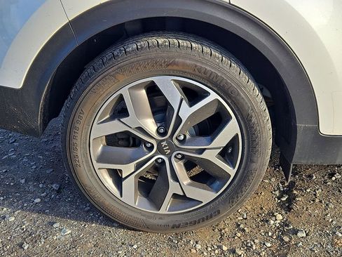 Used 2020 Kia Sportage EX image 11