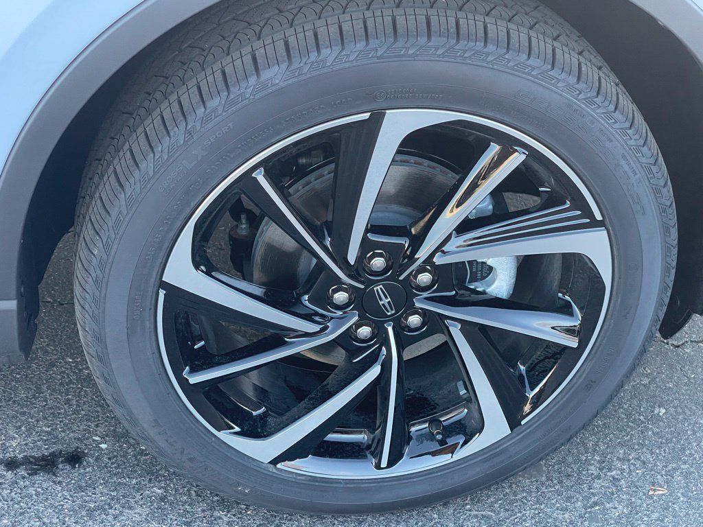 New 2026 Lincoln Corsair Reserve FWD image 26