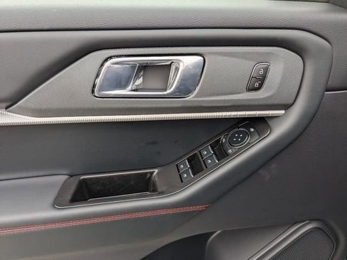 New 2026 Ford Explorer ST-Line w/ ST-Line Street Pack image 19