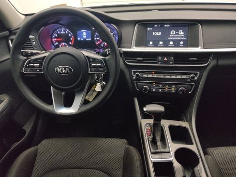 Used 2020 Kia Optima LX image 22