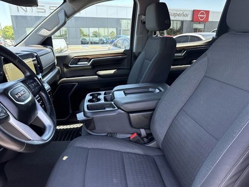 Used 2023 GMC Sierra 1500 Elevation AWD/4WD image 5