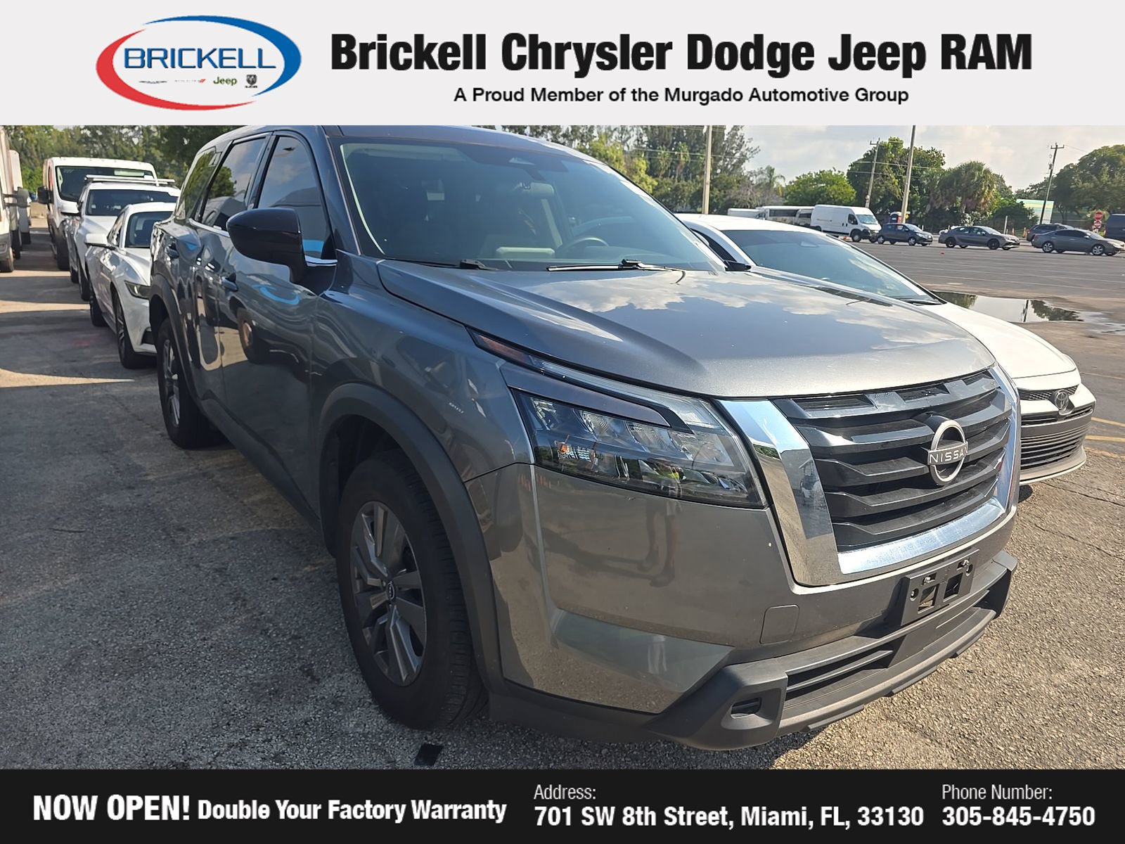 Used 2024 Nissan Pathfinder S AWD/4WD image 5