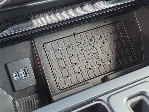 Used 2023 Ford F150 Platinum w/ Equipment Group 701A High image 30