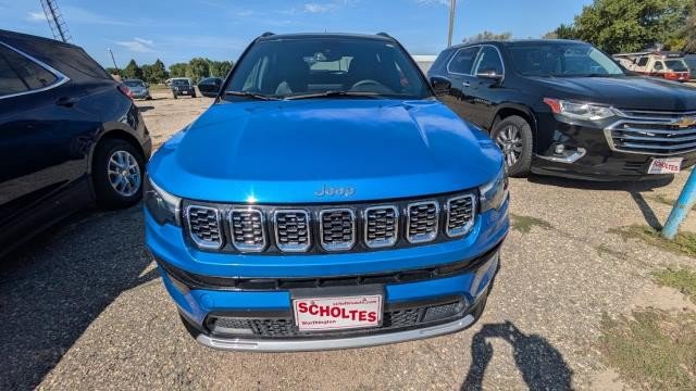 Used 2025 Jeep Compass Limited w/ Elite Group AWD/4WD image 14