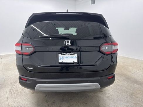 New 2025 Honda Pilot EX-L image 6