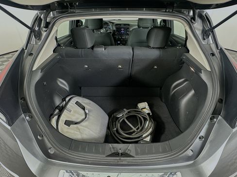 Used 2019 Nissan Leaf S Plus w/ Protection Package FWD image 27