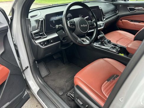 Used 2024 Kia Sportage SX FWD image 16
