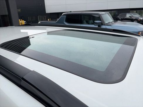 Used 2025 Subaru Forester Sport image 4