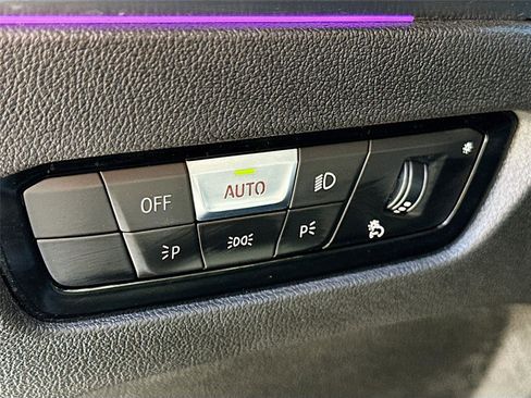 Certified 2022 BMW 330i xDrive Sedan w/ Premium Package 2 image 10