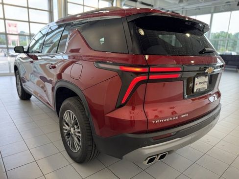 New 2026 Chevrolet Traverse LT w/ Driver Confidence Package image 38