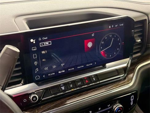 Used 2024 GMC Sierra 2500 SLE image 14