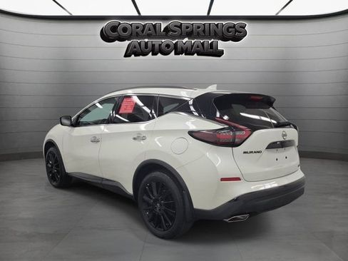Certified 2024 Nissan Murano SV w/ SV Midnight Edition Package FWD image 4