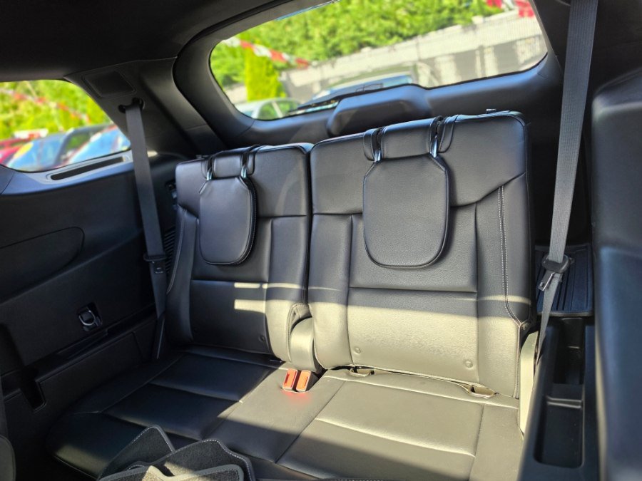 Used 2023 Ford Explorer ST AWD/4WD image 28