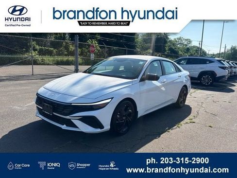Certified 2026 Hyundai Elantra Sport FWD image 3