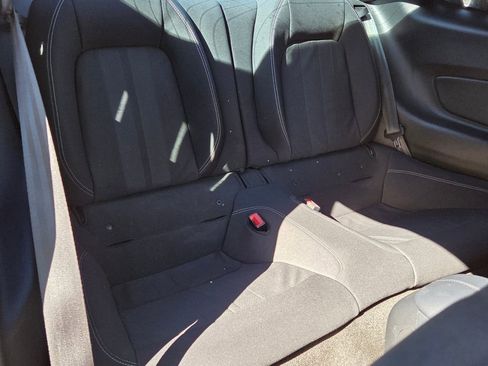 Used 2019 Ford Mustang Coupe image 15