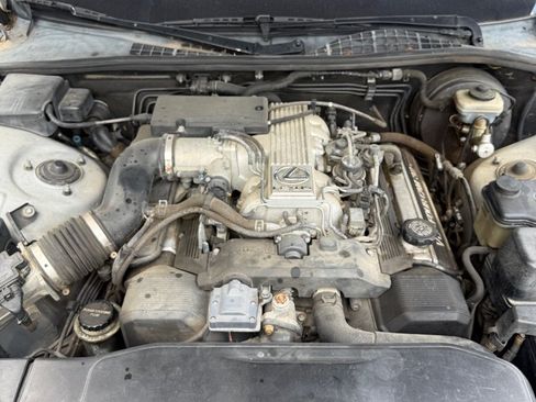 Used 1991 Lexus LS 400 RWD image 8