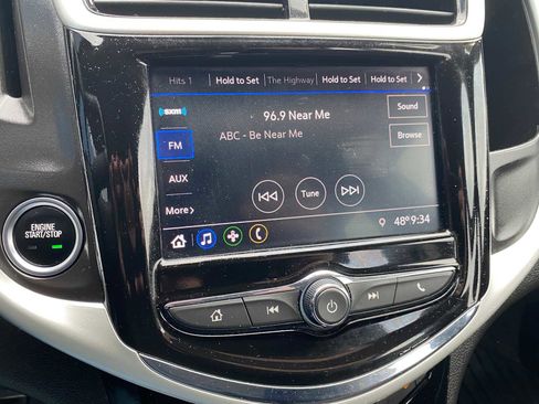 Used 2020 Chevrolet Sonic LT w/ Convenience Package image 19