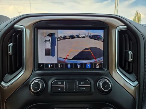 Used 2020 Chevrolet Silverado 2500 High Country w/ Z71 Off-Road Package AWD/4WD image 26