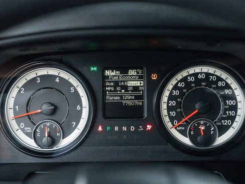 Used 2021 RAM 1500 Warlock AWD/4WD image 18