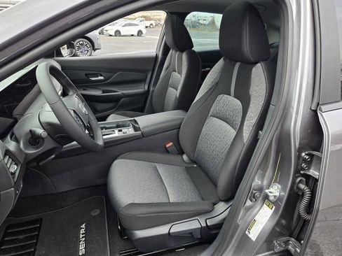 New 2026 Nissan Sentra SV w/ SV Convenience Package FWD image 5