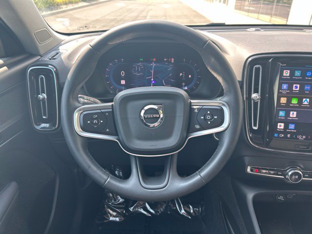 Certified 2024 Volvo XC40 B5 Core AWD/4WD image 18