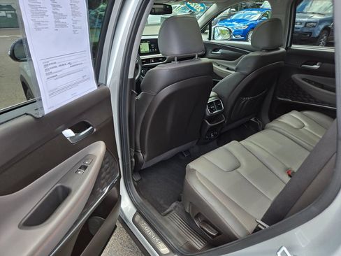 Used 2020 Hyundai Santa Fe Limited AWD/4WD image 15