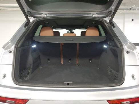 Used 2022 Audi Q5 2.0T Premium image 22