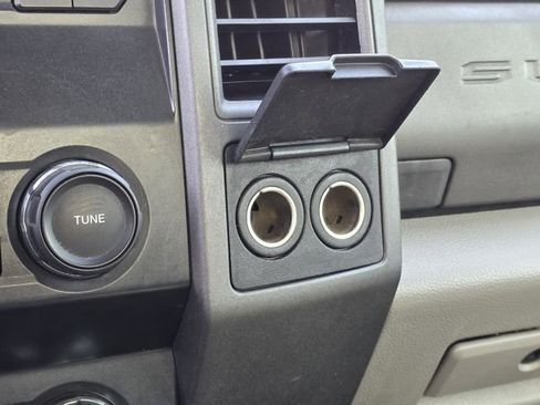 Used 2019 Ford F250 XL w/ XL Value Package image 17