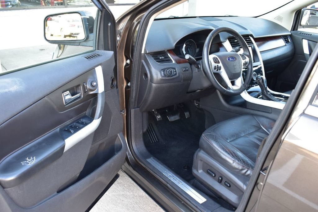 Used 2011 Ford Edge Limited AWD/4WD image 15