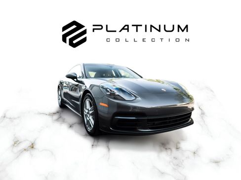 Used 2018 Porsche Panamera 4 AWD/4WD image 1