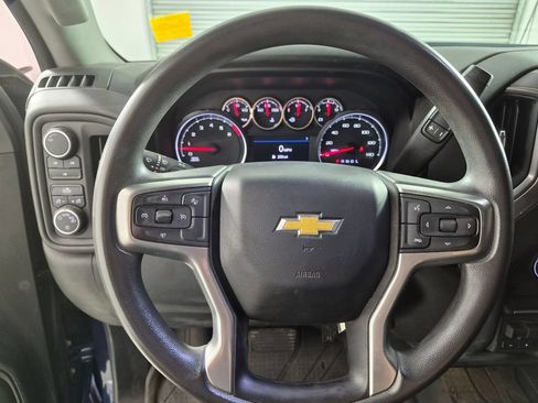 Used 2022 Chevrolet Silverado 2500 Custom w/ Gooseneck/5TH Wheel Package AWD/4WD image 13