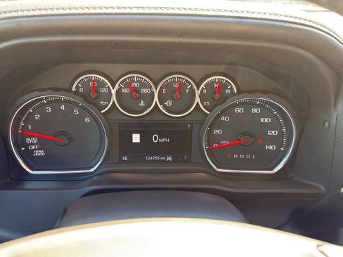 Used 2019 Chevrolet Silverado 1500 LTZ w/ LTZ Plus Package AWD/4WD image 30