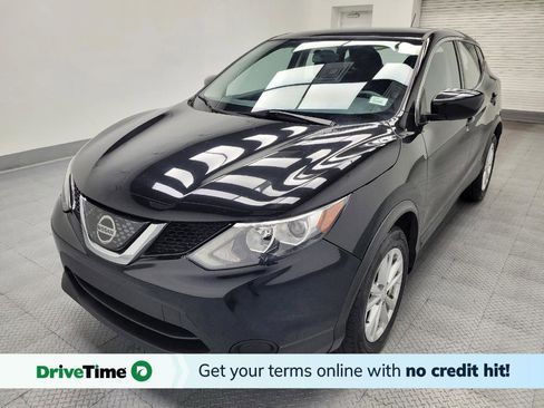Used 2018 Nissan Rogue Sport S w/ S Appearance Package FWD image 1
