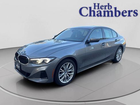 Used 2023 BMW 330i xDrive Sedan w/ Convenience Package image 9
