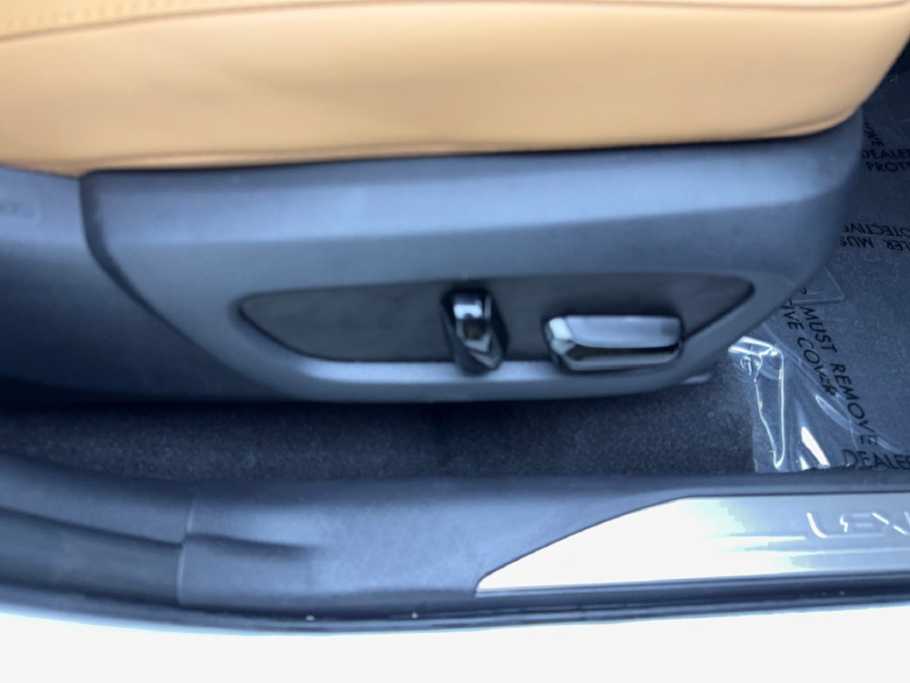 Used 2025 Lexus NX 250 FWD image 49