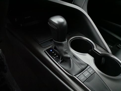 Certified 2024 Toyota Camry SE FWD image 23