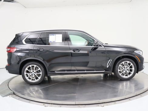 Used 2019 BMW X5 xDrive40i w/ Premium Package image 6