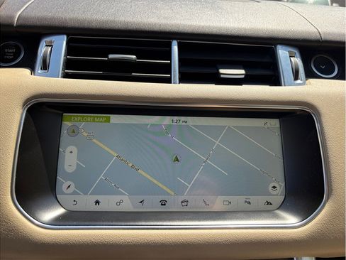 Used 2017 Land Rover Range Rover Sport HSE image 33