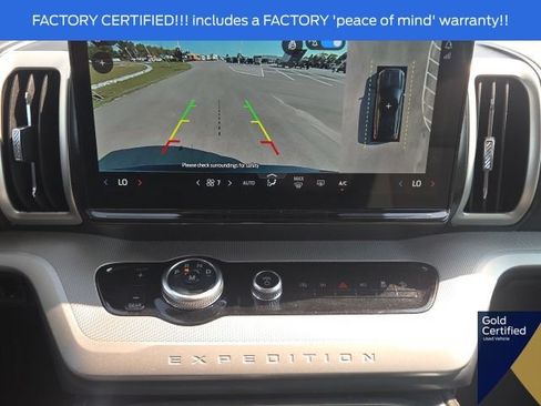 Used 2025 Ford Expedition Max Active AWD/4WD image 37