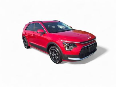 Used 2024 Kia Niro LX