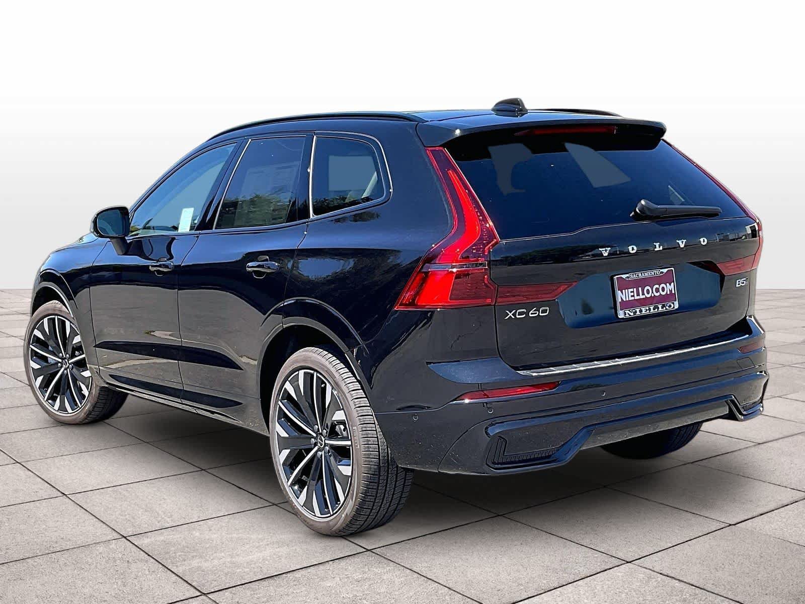 New 2026 Volvo XC60 B5 Ultra w/ Protection Package Premier AWD/4WD image 3