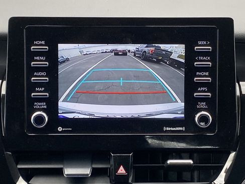 Used 2022 Toyota Camry SE image 18