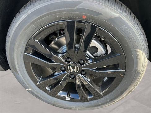 New 2026 Honda HR-V Sport image 14