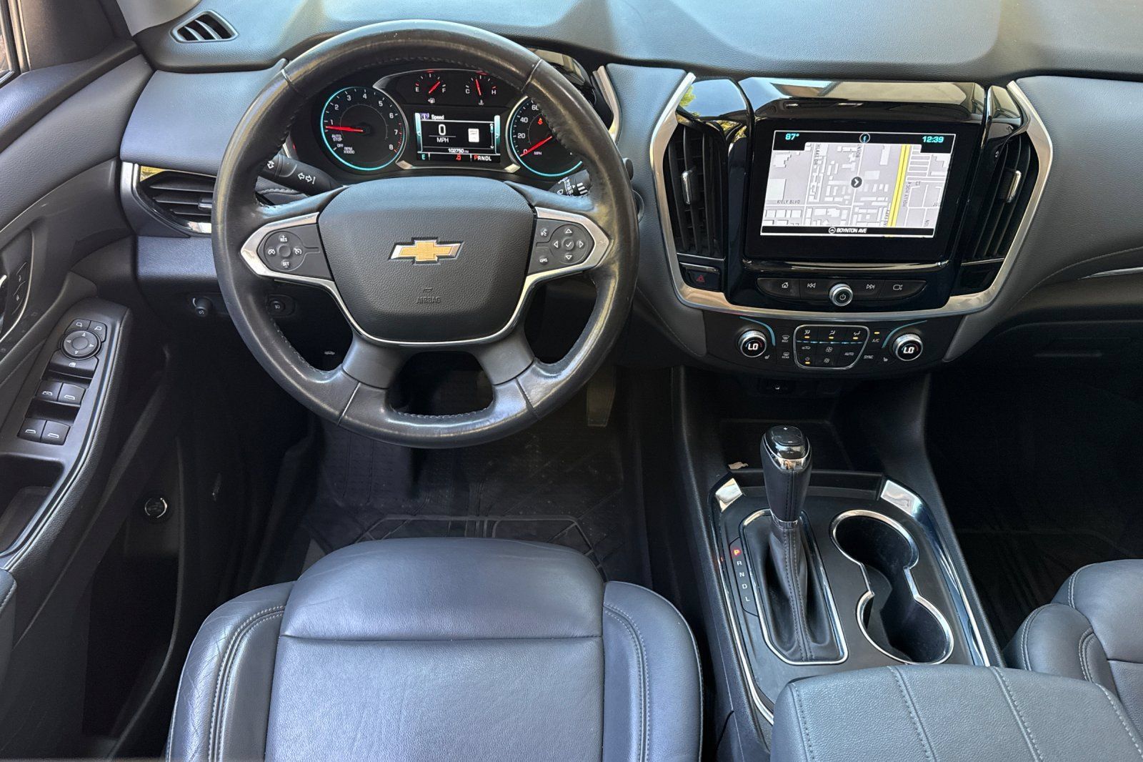 Used 2018 Chevrolet Traverse LT w/ LPO, Floor Liner Package AWD/4WD image 17