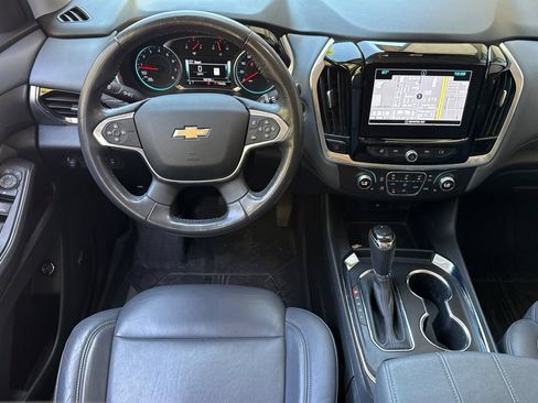 Used 2018 Chevrolet Traverse LT w/ LPO, Floor Liner Package AWD/4WD image 17